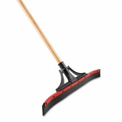 Libman Heavy-Duty 24" Curved Floor Squeegee with Brace - Brooms & Mops